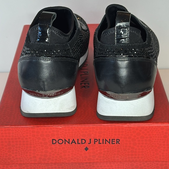Donald J Pliner black beaded shoes - Picture 5 of 11